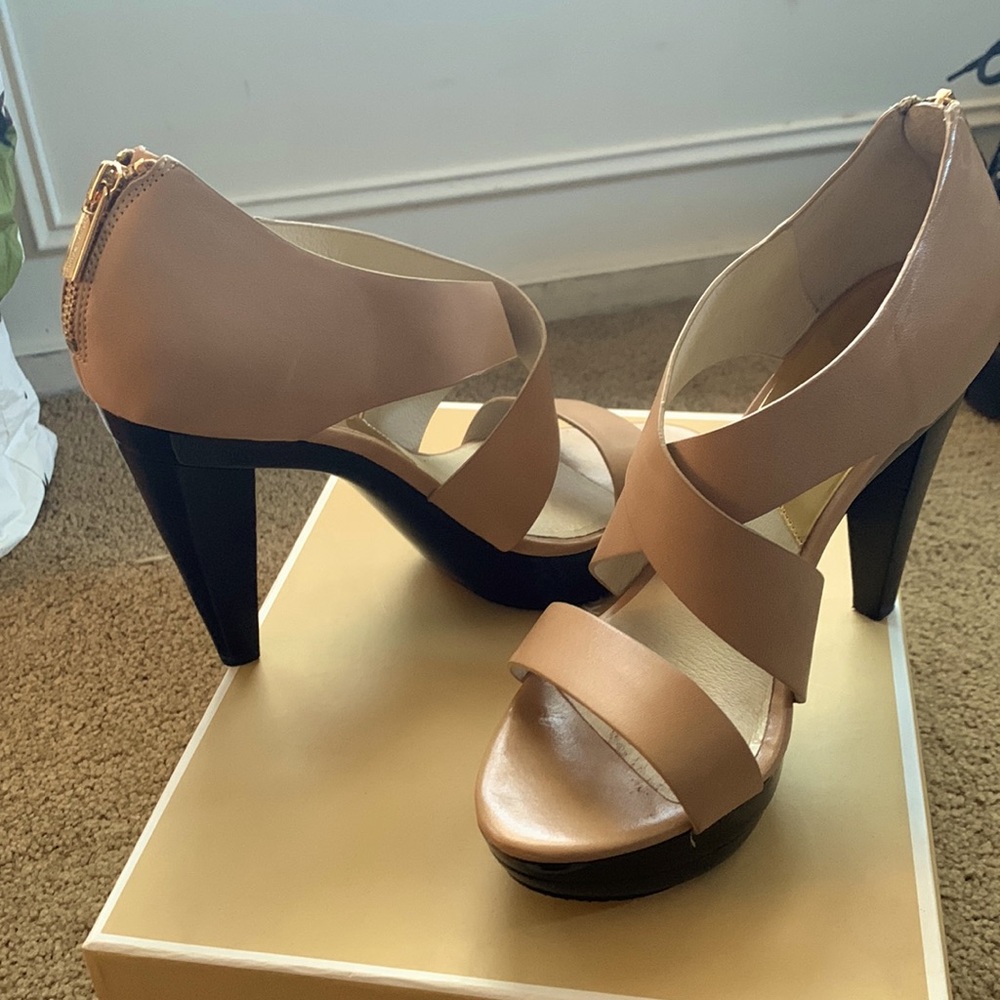 Michael Kors Elena Platform